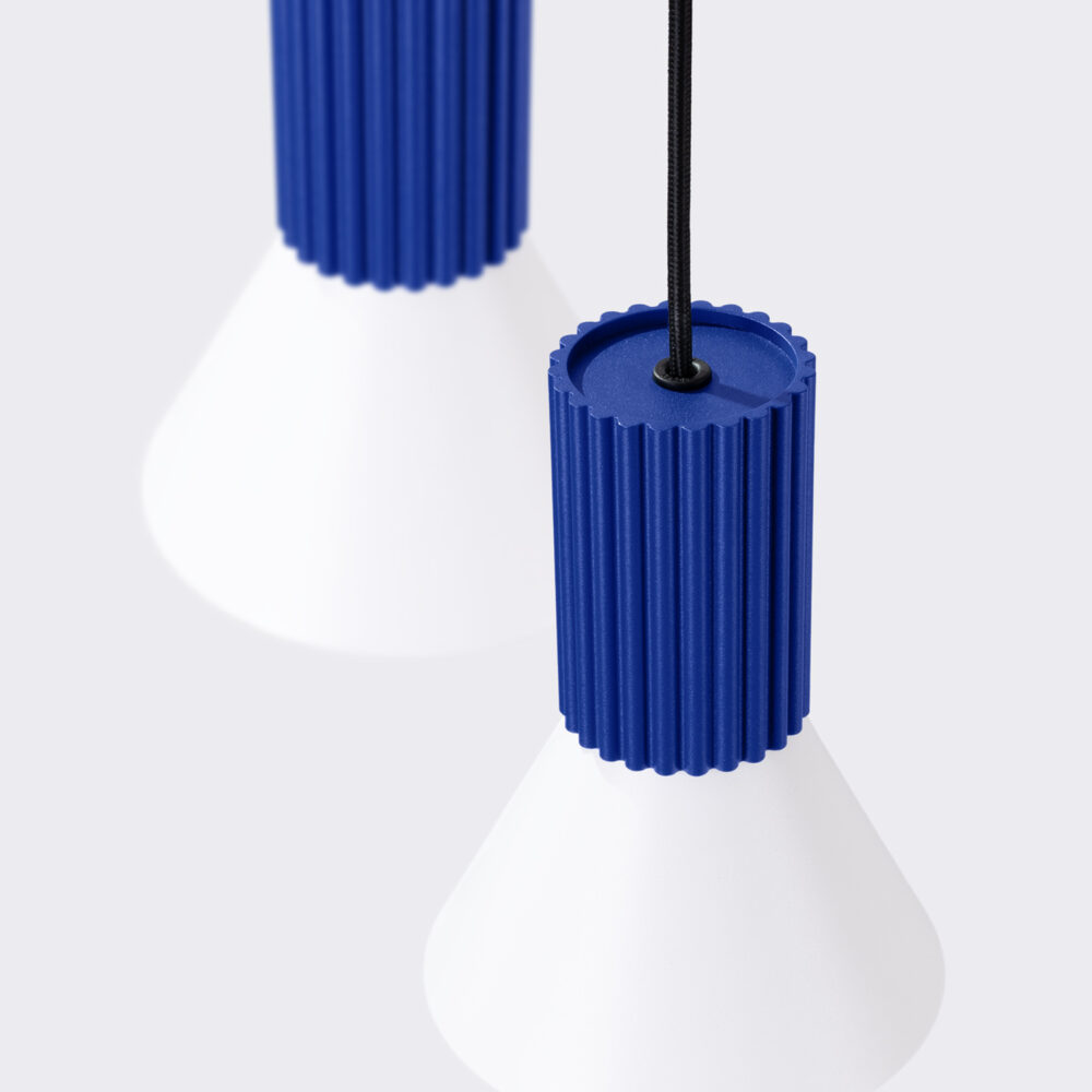 Lampa wisząca ESTRIA 3P biała/ultramaryna